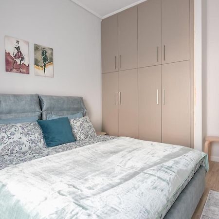 Comfy And Modern Apartment Афіни Екстер'єр фото