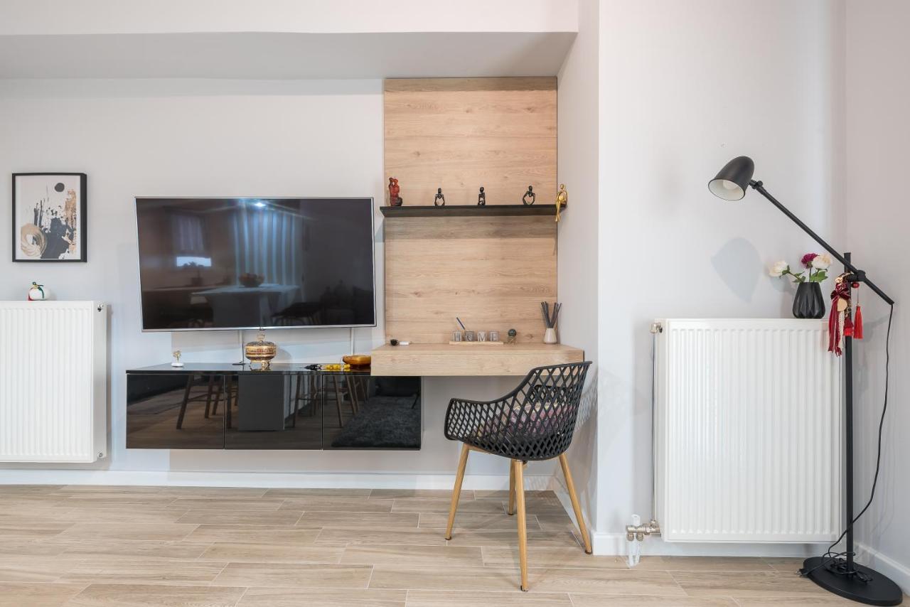 Comfy And Modern Apartment Афіни Екстер'єр фото