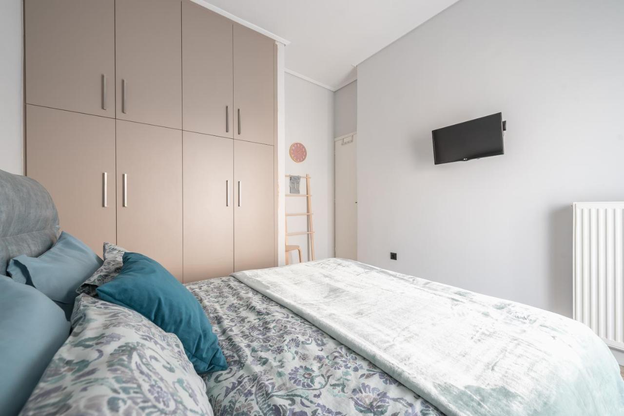 Comfy And Modern Apartment Афіни Екстер'єр фото